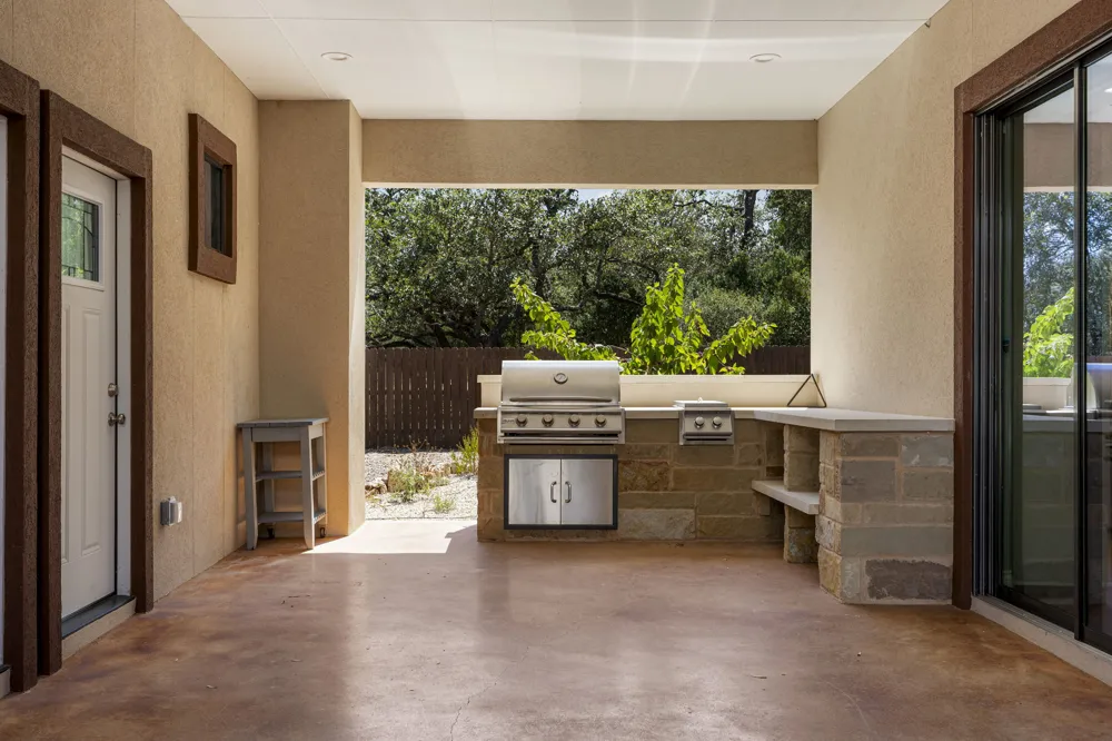 2713 Leslie Lane San Marcos, TX 78666