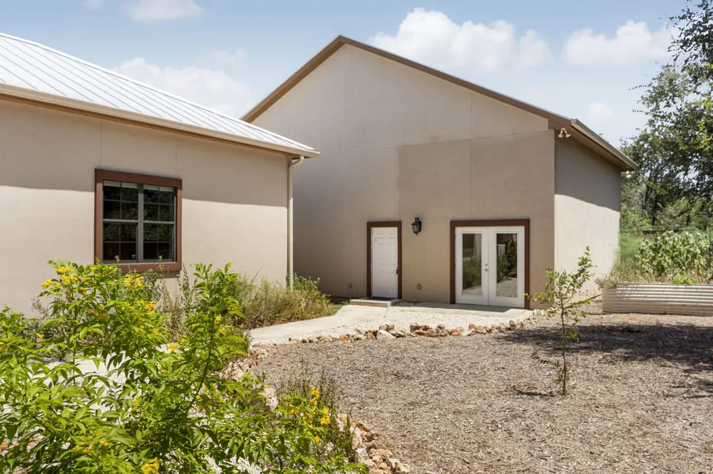 2713 Leslie Lane San Marcos, TX 78666