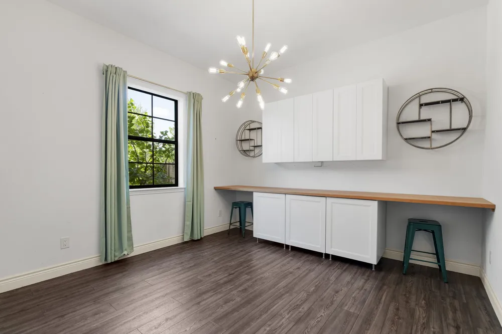 2713 Leslie Lane San Marcos, TX 78666