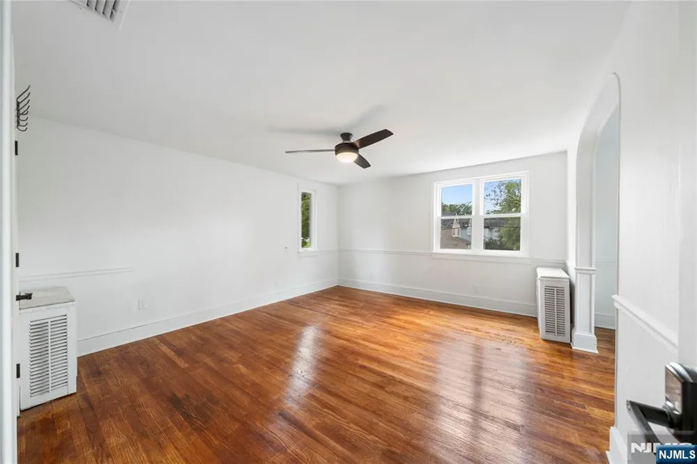 1016 Grace Terrace Teaneck, NJ 07666