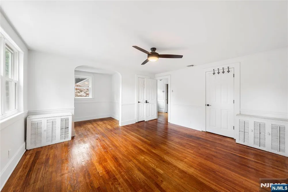 1016 Grace Terrace Teaneck, NJ 07666