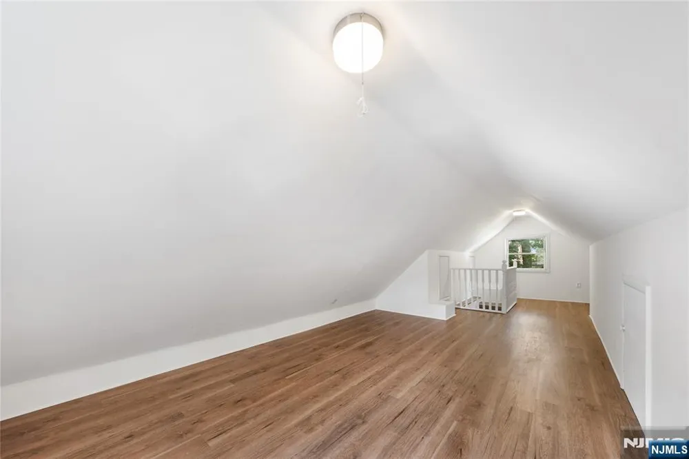 1016 Grace Terrace Teaneck, NJ 07666