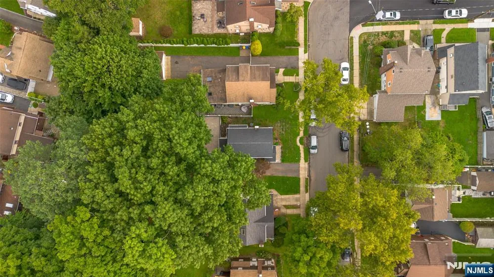 1016 Grace Terrace Teaneck, NJ 07666