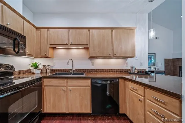 1000 E 1st Avenue #402 Denver, CO 80218