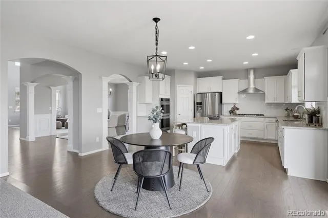 2109 Wood Thrush Way Castle Rock, CO 80109