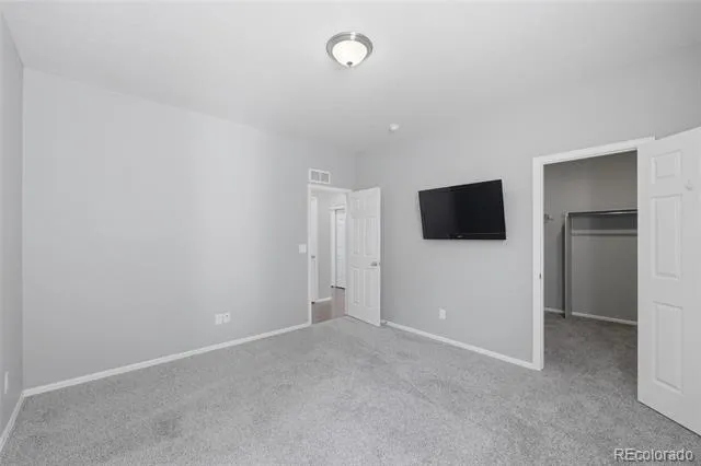 2109 Wood Thrush Way Castle Rock, CO 80109