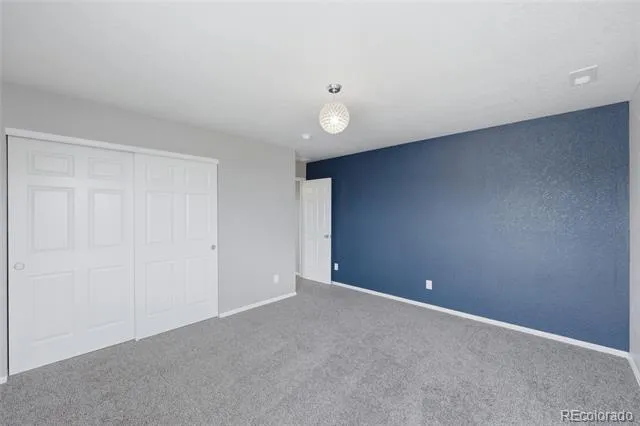 2109 Wood Thrush Way Castle Rock, CO 80109