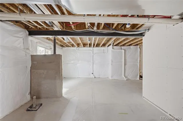2109 Wood Thrush Way Castle Rock, CO 80109