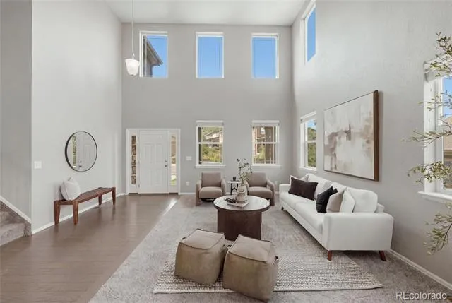 2109 Wood Thrush Way Castle Rock, CO 80109