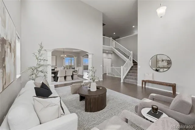 2109 Wood Thrush Way Castle Rock, CO 80109