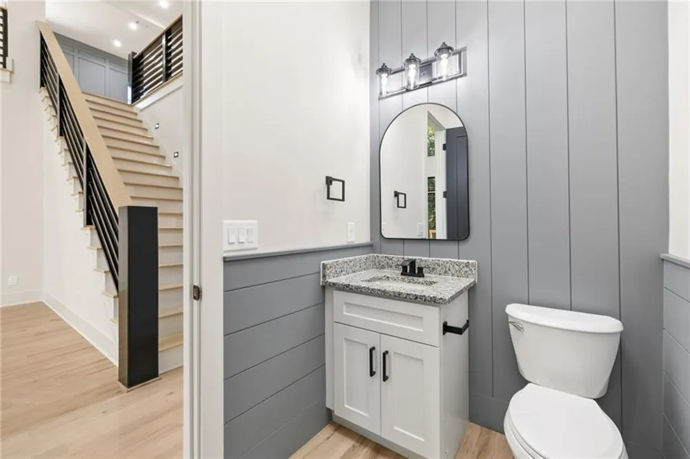 4824 Deer Creek Court Flowery Branch, GA 30542