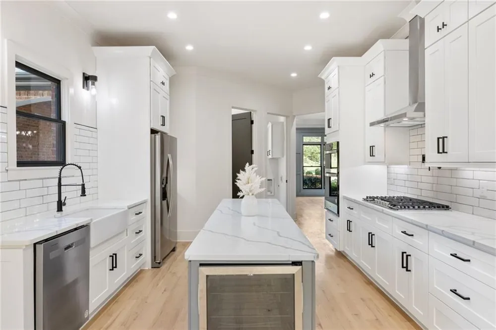 4824 Deer Creek Court Flowery Branch, GA 30542