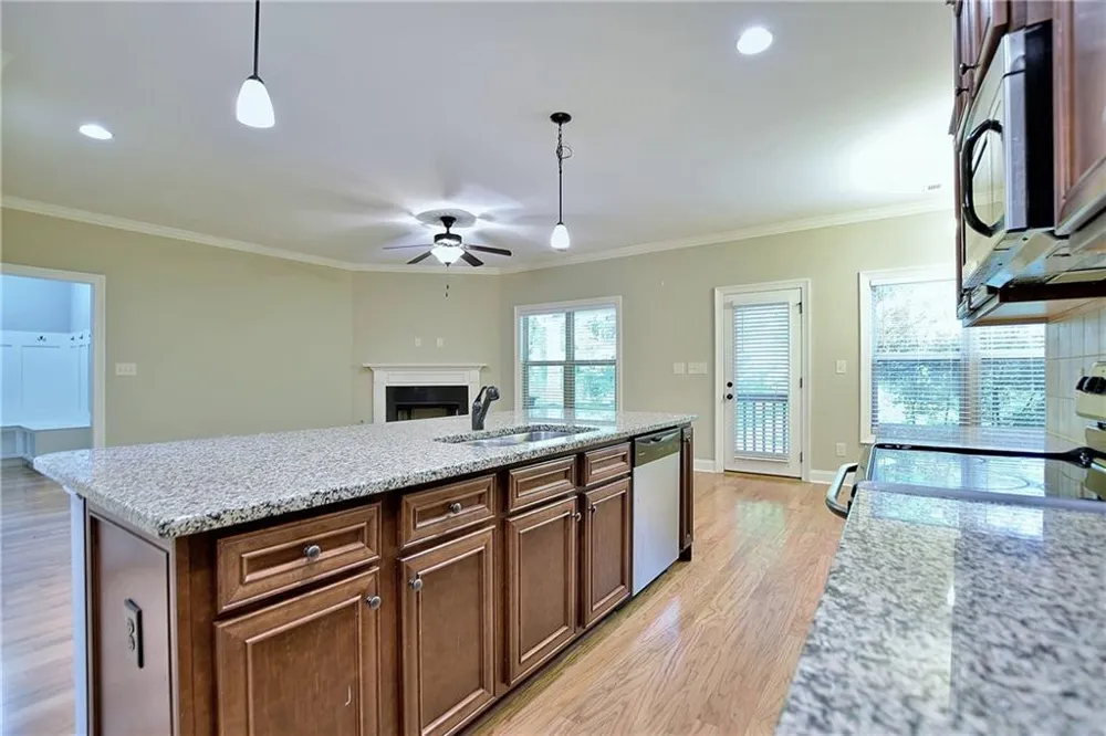 115 Creek Pointe Drive LaGrange, GA 30240