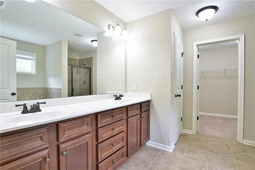 115 Creek Pointe Drive LaGrange, GA 30240