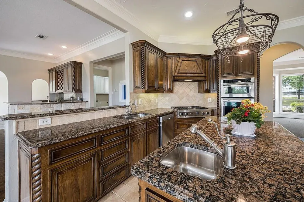 11012 Helms Trail Forney, TX 75126