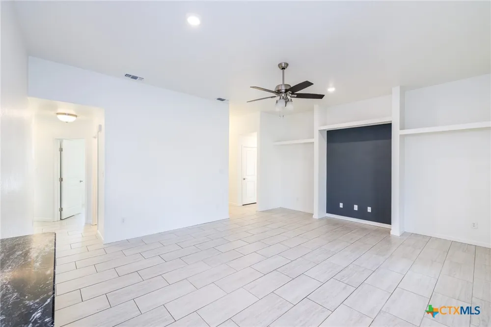 228 Plum Street Luling, TX 78648