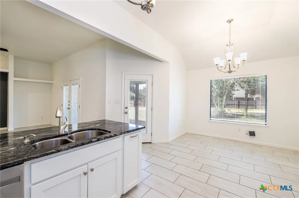 228 Plum Street Luling, TX 78648