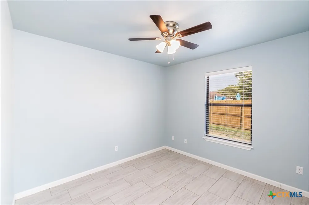 228 Plum Street Luling, TX 78648