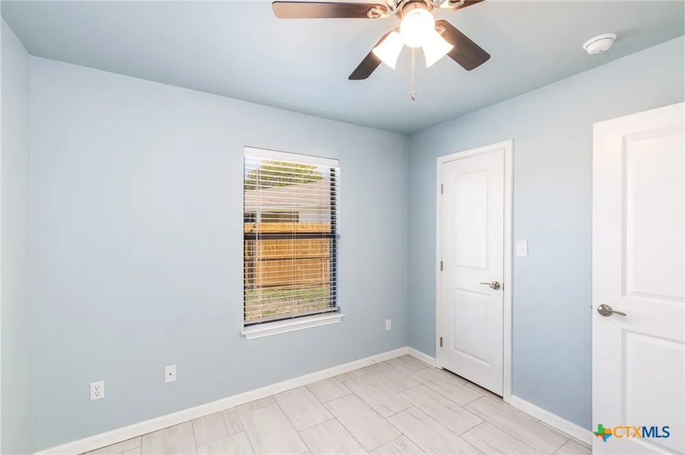 228 Plum Street Luling, TX 78648