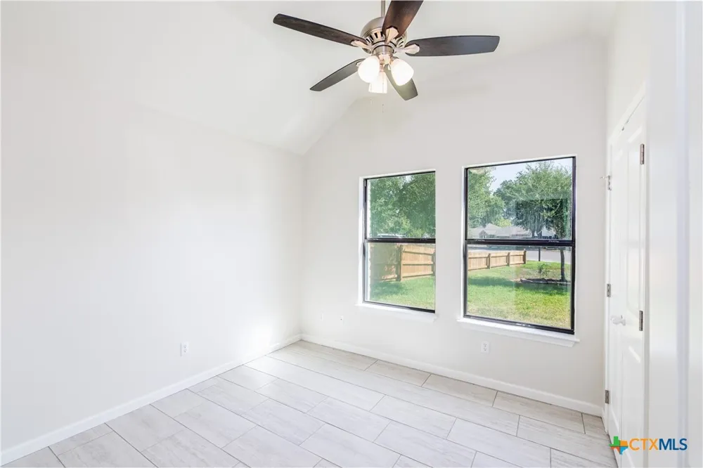 228 Plum Street Luling, TX 78648