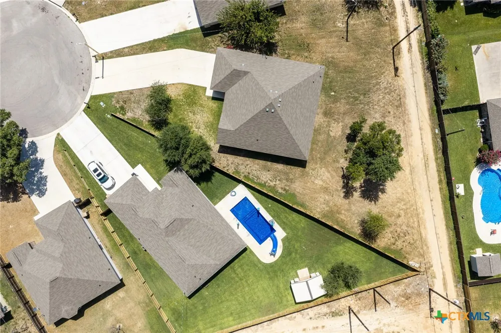 228 Plum Street Luling, TX 78648