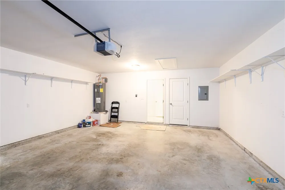 228 Plum Street Luling, TX 78648