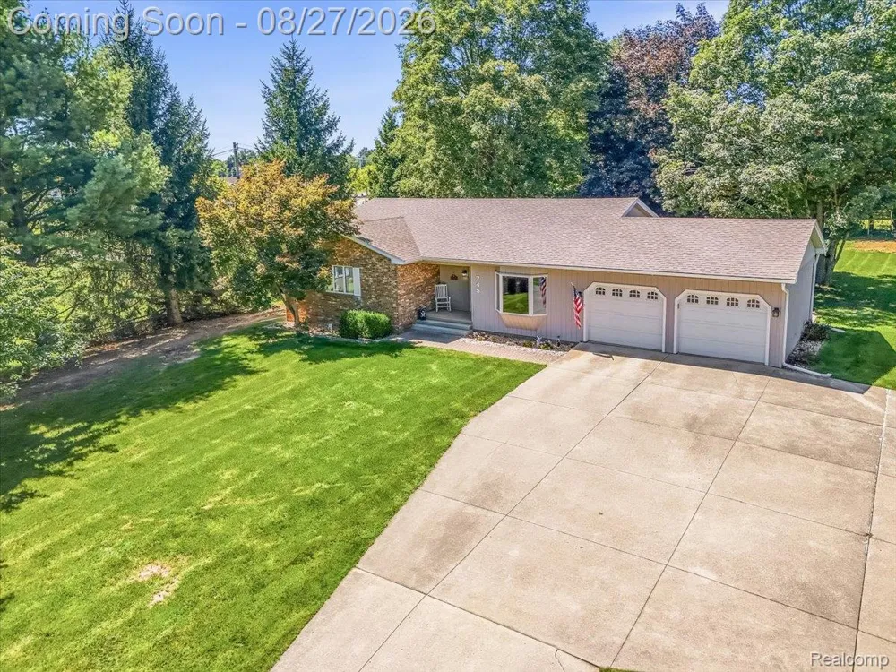 745 Freer Road Chelsea City, MI 48118