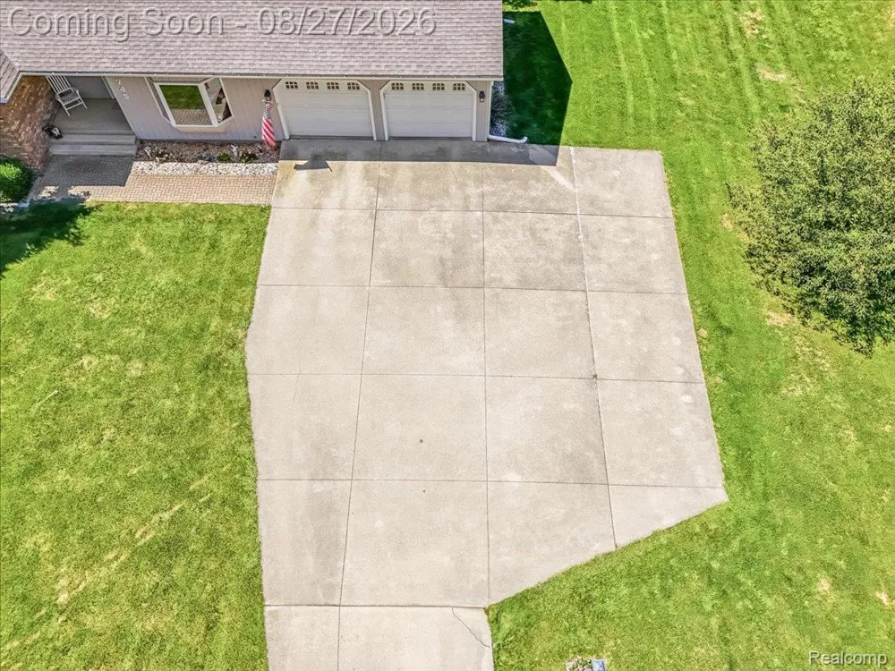 745 Freer Road Chelsea City, MI 48118