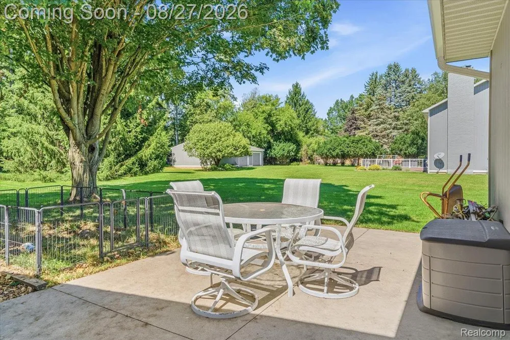 745 Freer Road Chelsea City, MI 48118