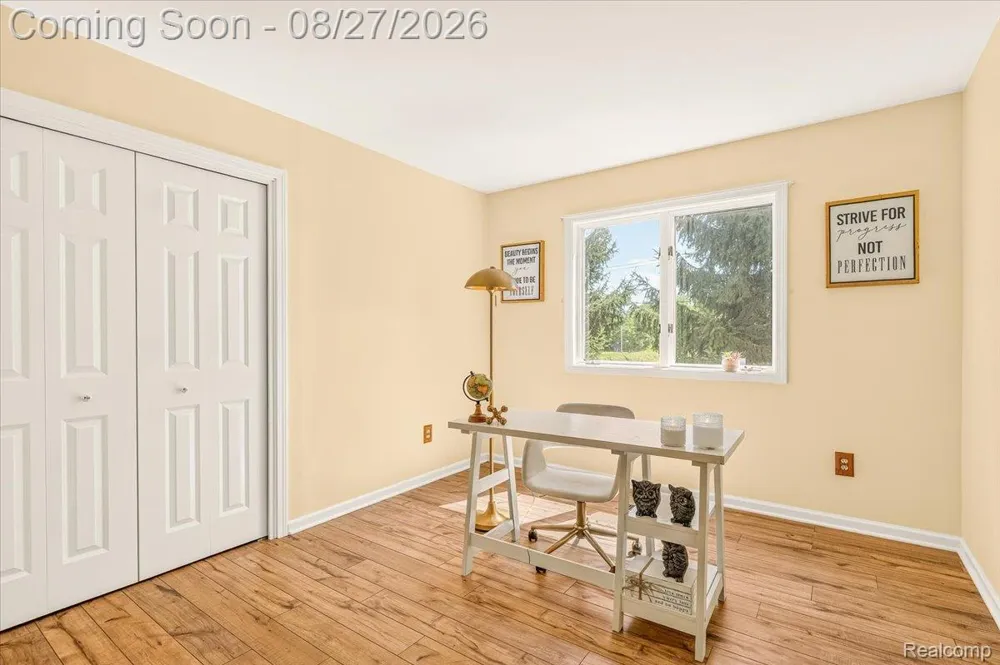 745 Freer Road Chelsea City, MI 48118