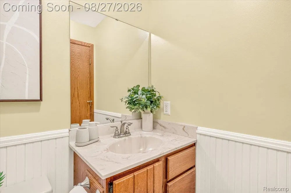 745 Freer Road Chelsea City, MI 48118