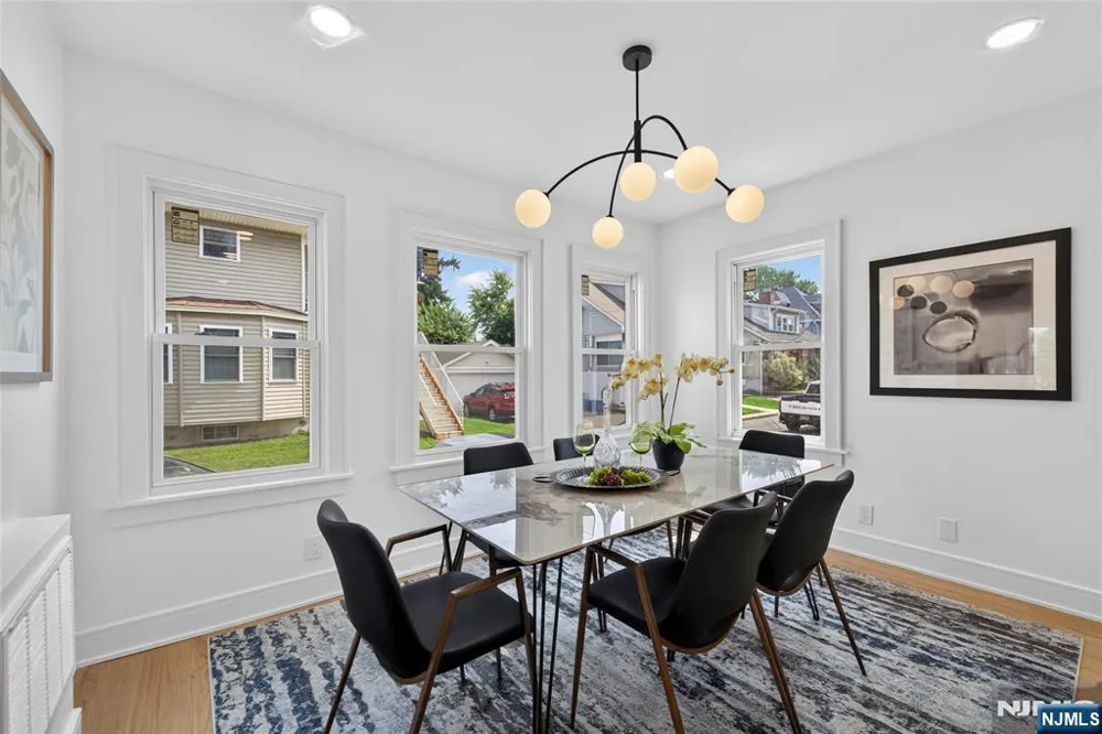 32 Fontaine Avenue Bloomfield, NJ 07003