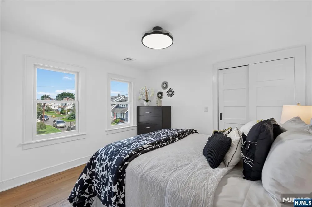 32 Fontaine Avenue Bloomfield, NJ 07003