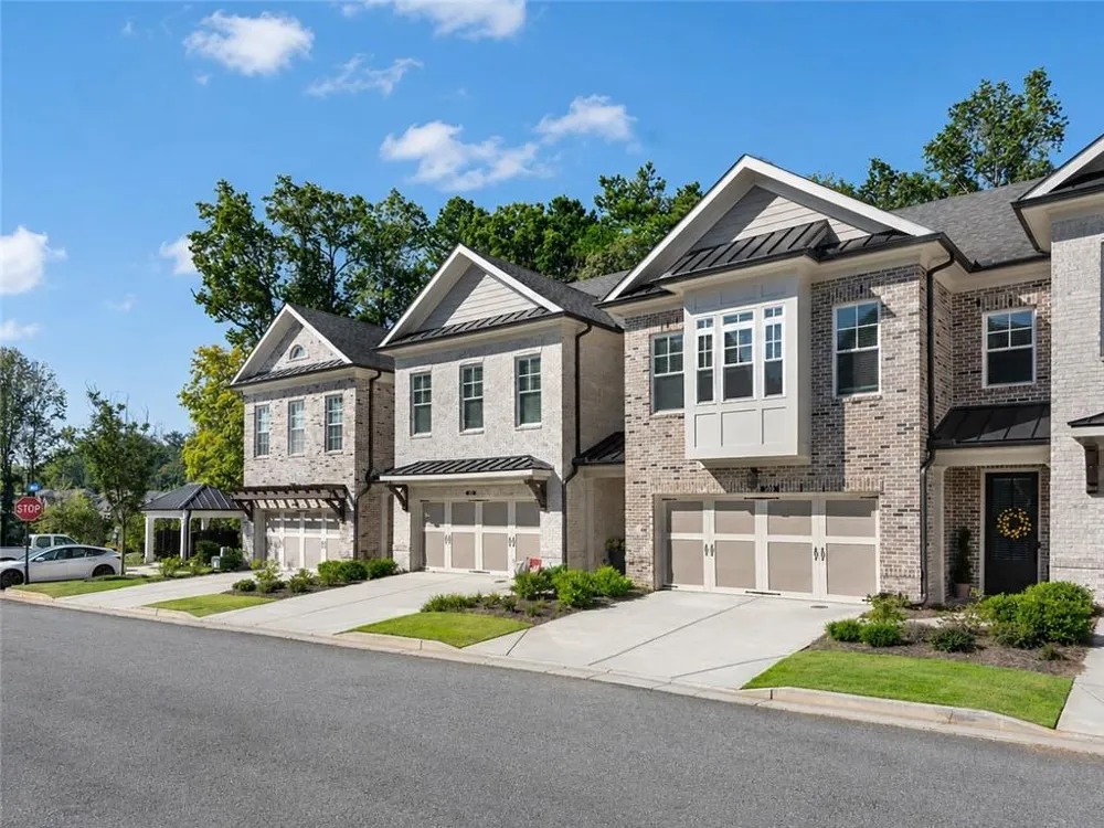 204 Wheatland Road Johns Creek, GA 30022