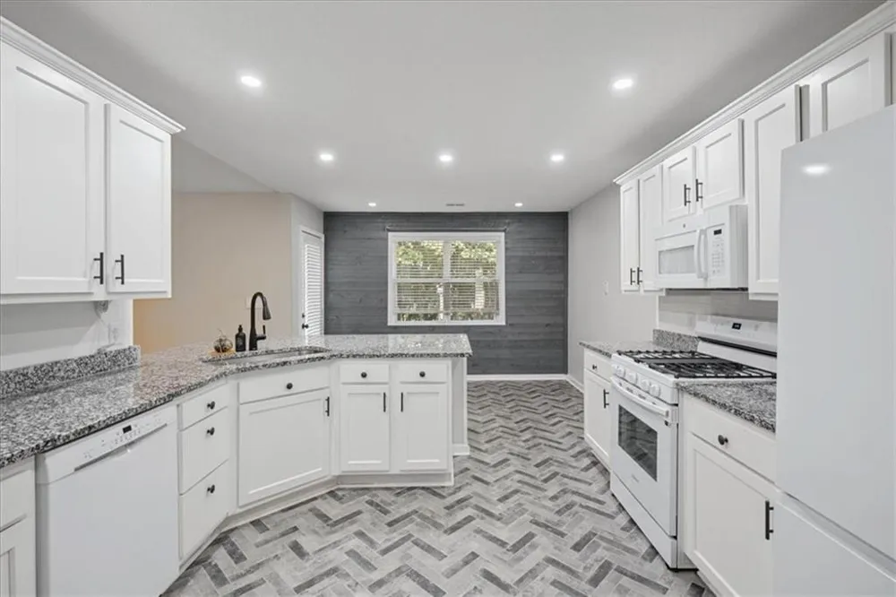 295 Glenn Eagles Way Hiram, GA 30141