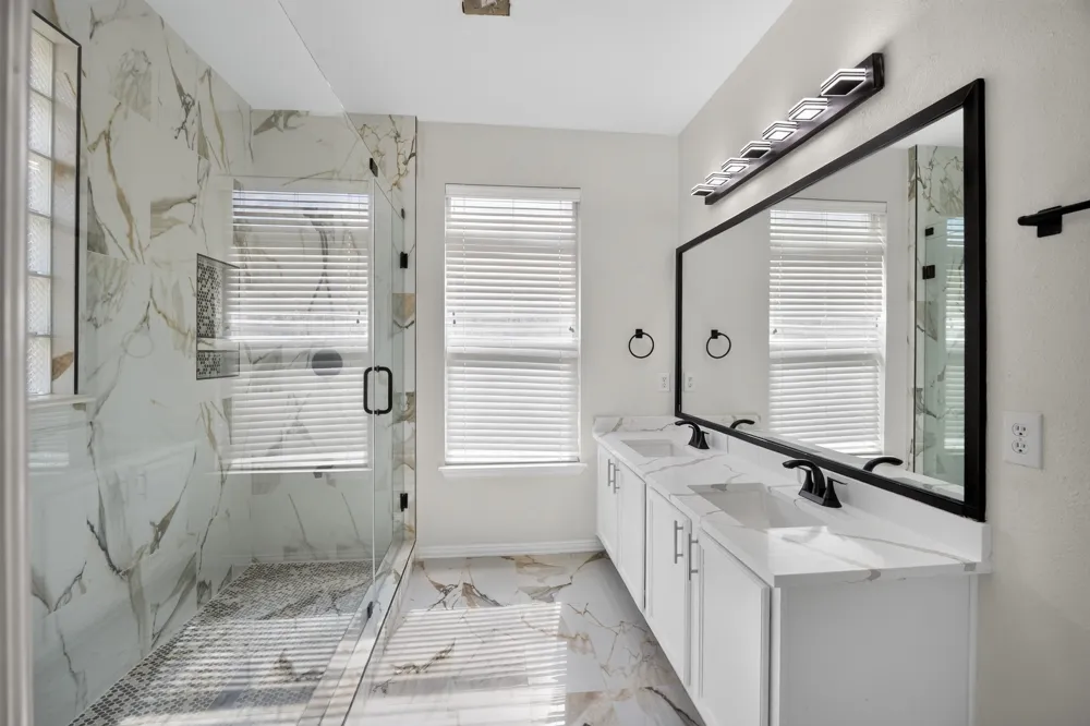 1521 Stanford Drive Van Alstyne, TX 75495