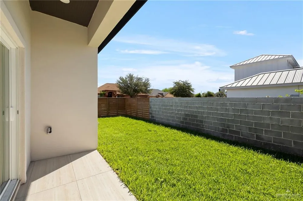615 25th Street Mission, TX 78572