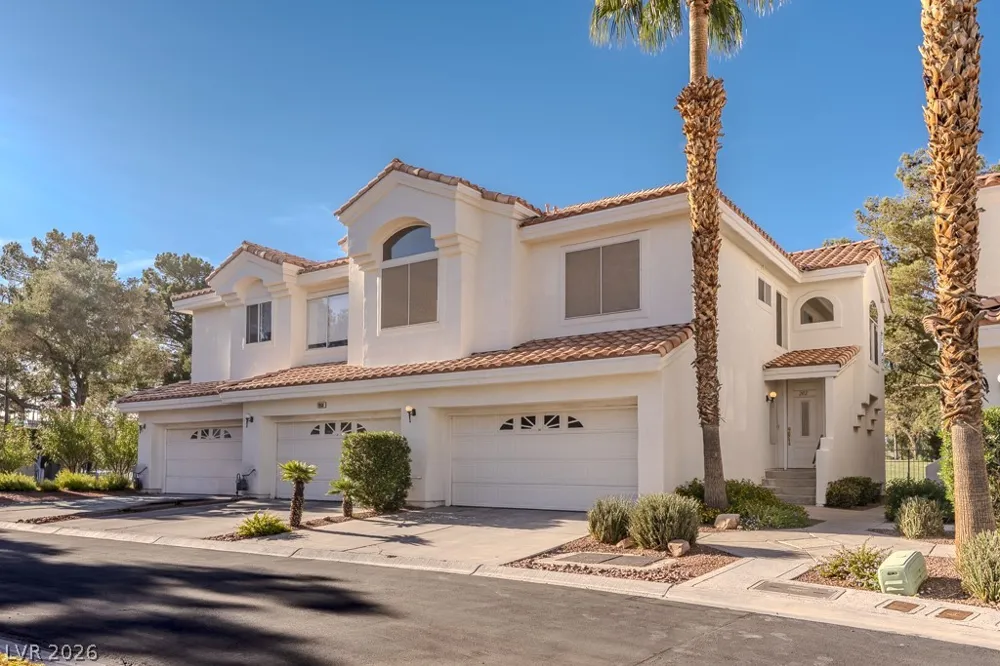 7644 Valley Green Drive #202 Las Vegas, NV 89149