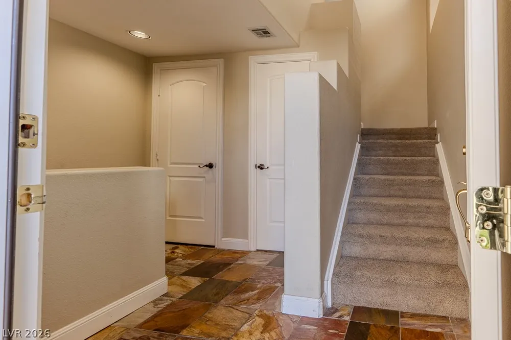 7644 Valley Green Drive #202 Las Vegas, NV 89149