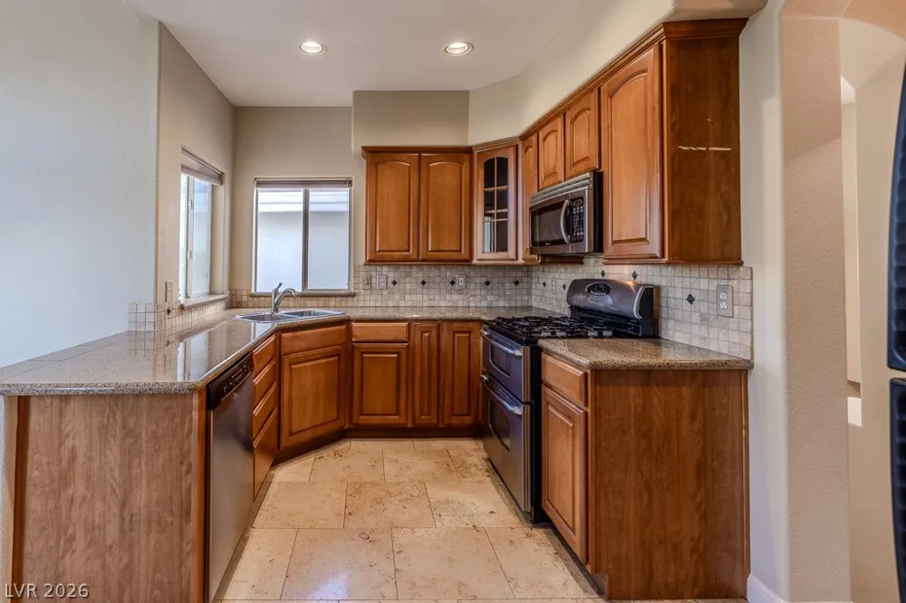 7644 Valley Green Drive #202 Las Vegas, NV 89149