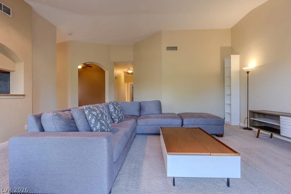 7644 Valley Green Drive #202 Las Vegas, NV 89149