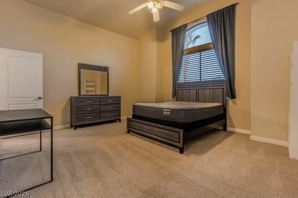 7644 Valley Green Drive #202 Las Vegas, NV 89149