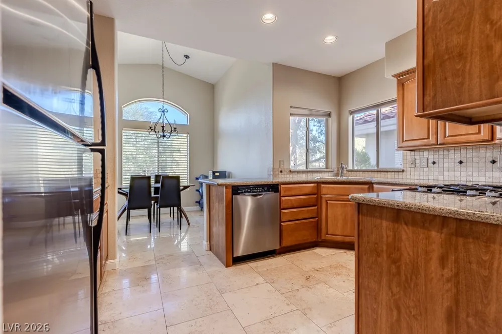 7644 Valley Green Drive #202 Las Vegas, NV 89149