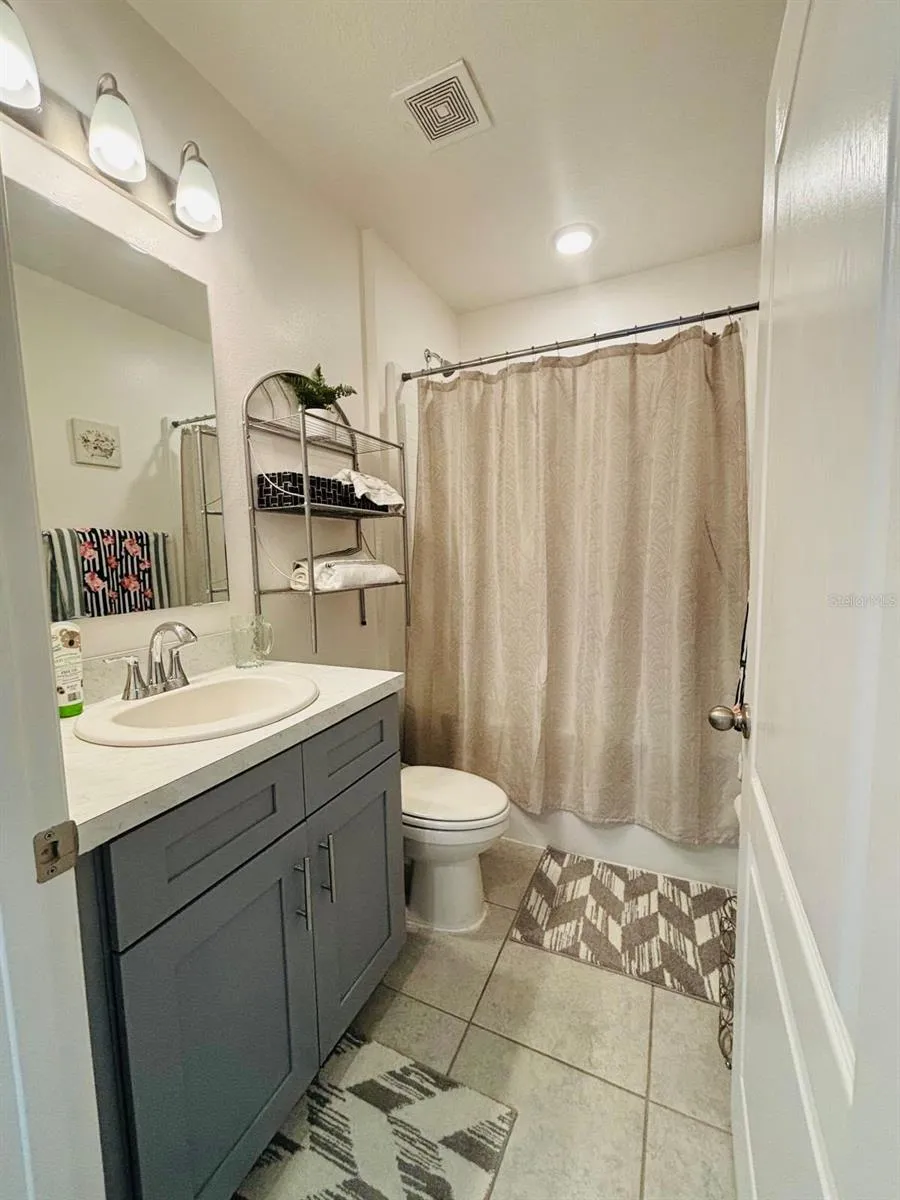 4962 JACKSON STREET Winter Haven, FL 33884