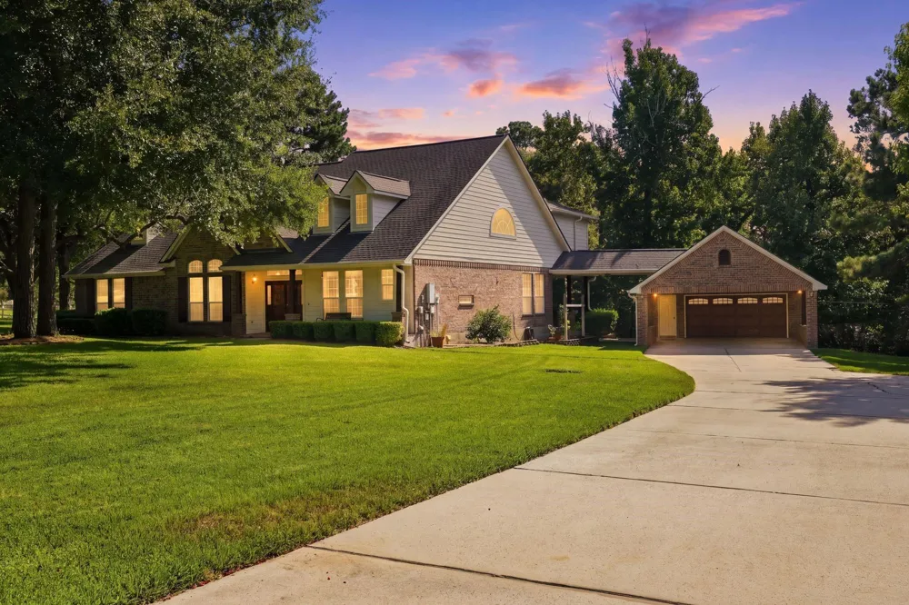 11455 Queensboro Court Montgomery, TX 77316