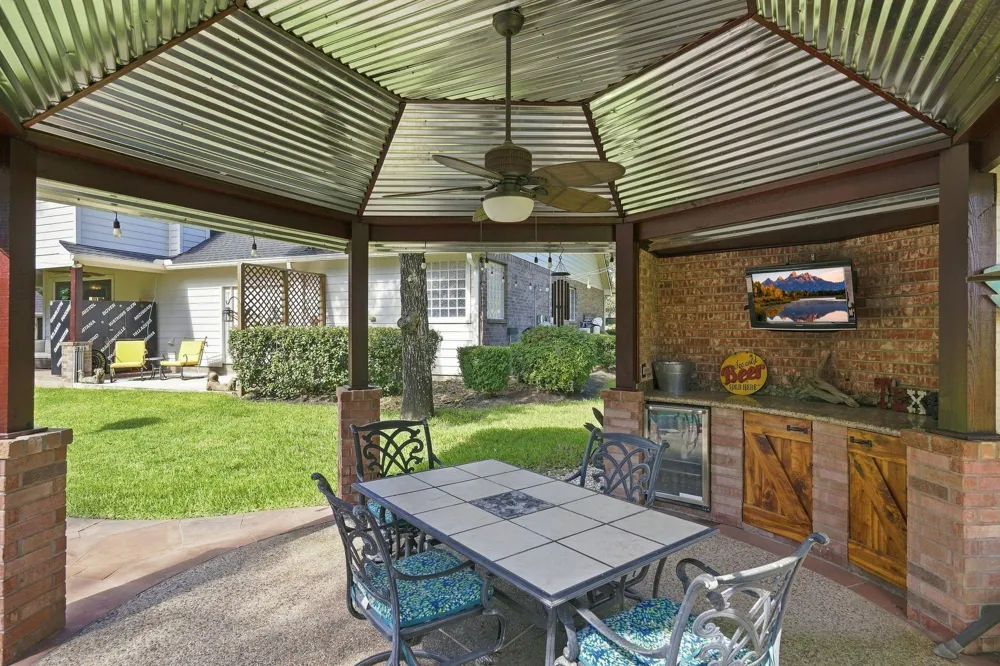 11455 Queensboro Court Montgomery, TX 77316