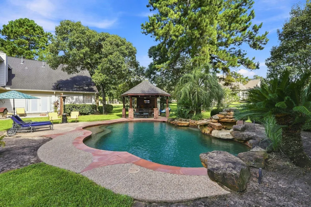 11455 Queensboro Court Montgomery, TX 77316