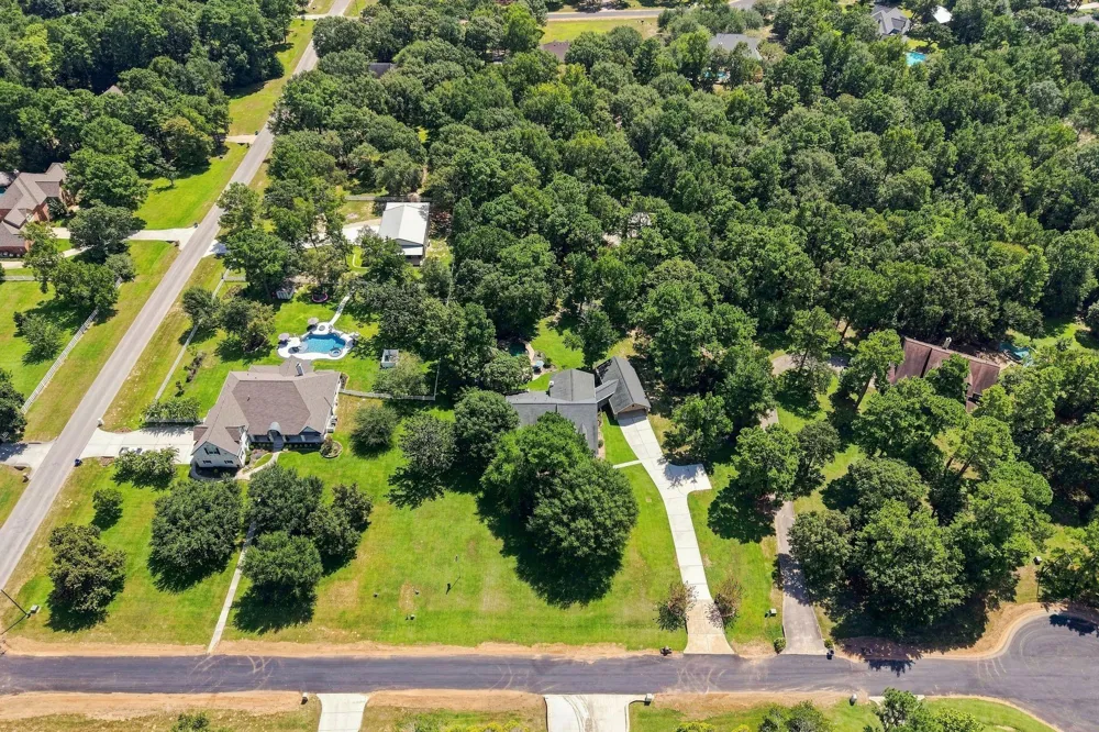 11455 Queensboro Court Montgomery, TX 77316