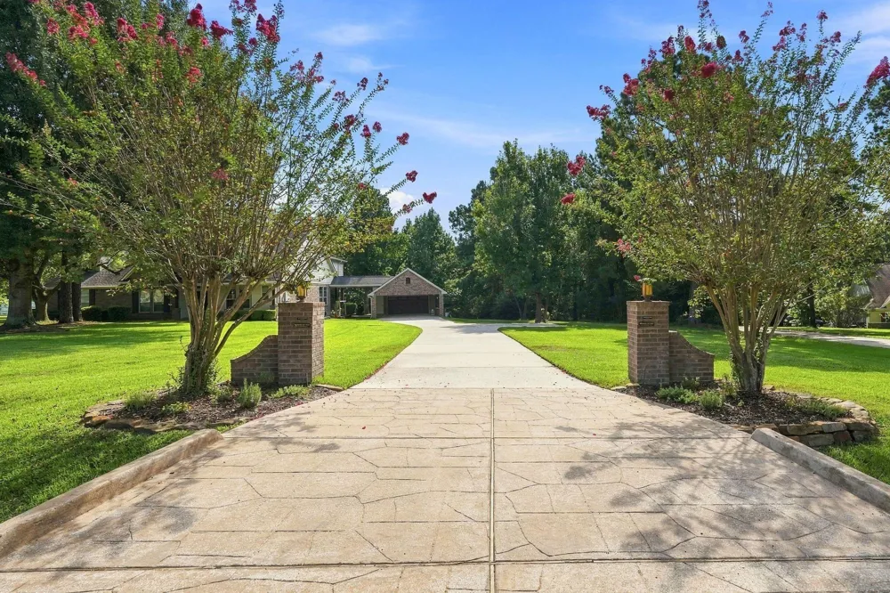11455 Queensboro Court Montgomery, TX 77316