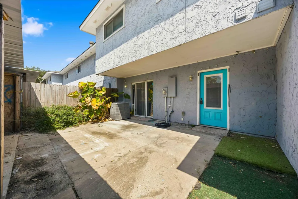 1814 Country Village Boulevard #7 Humble, TX 77338